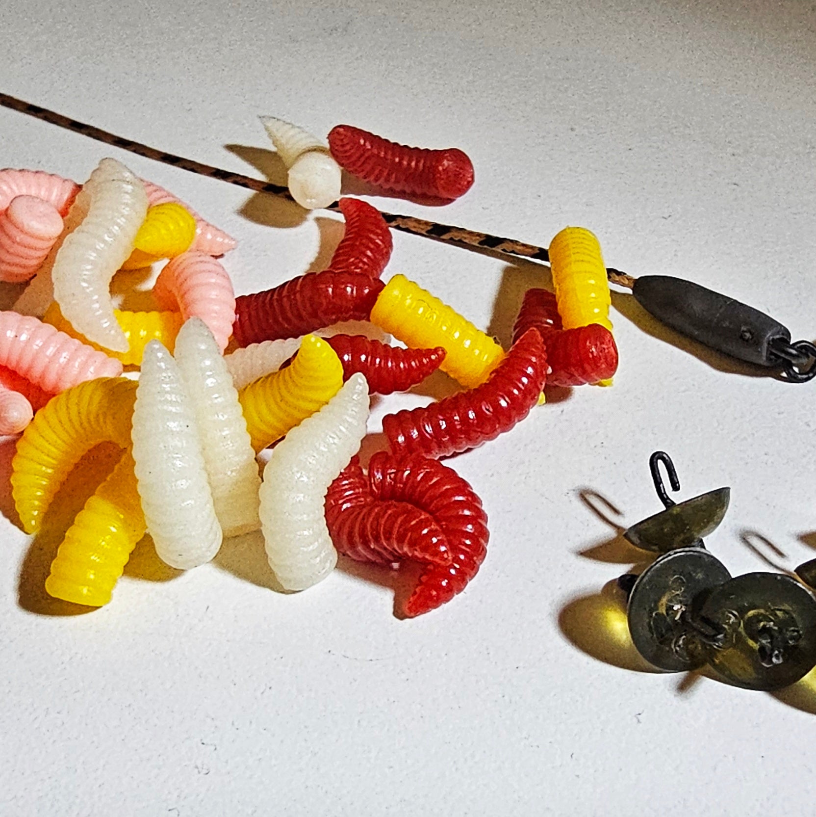 Imitation Maggots x 40 Bulk Pack