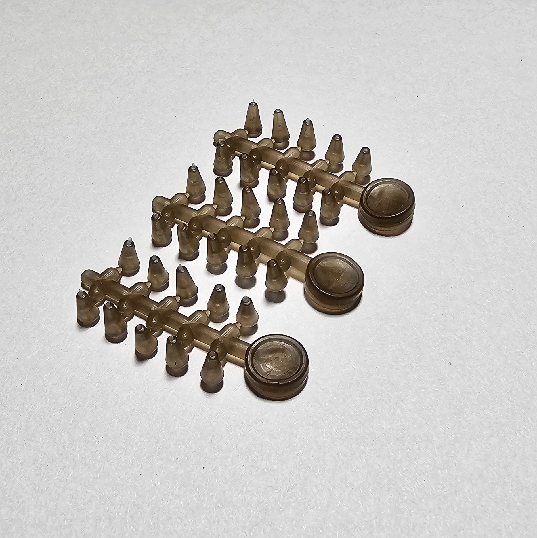 Trans Brown - Black - green Coned Rig Stops
